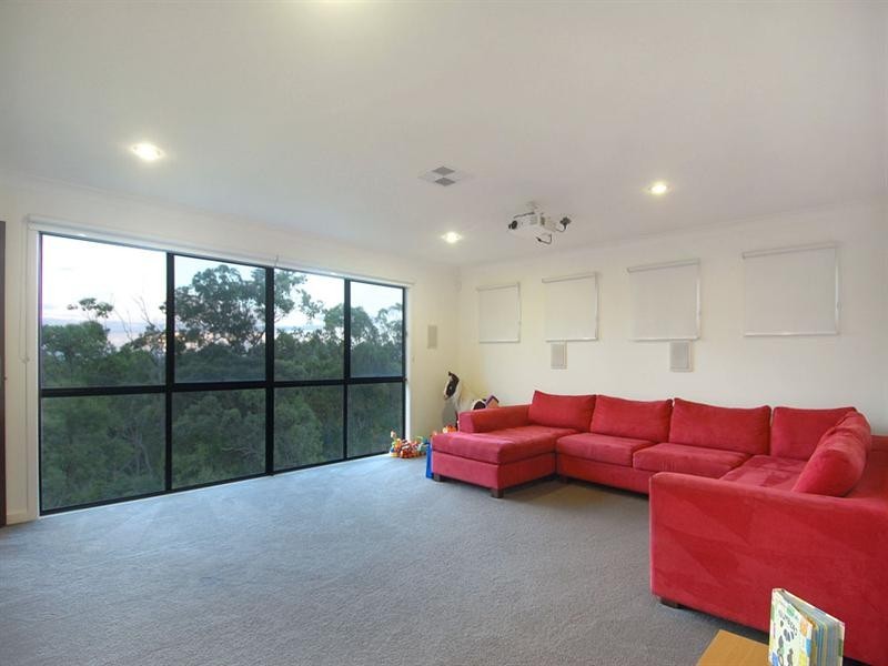 39 Kimberley Drive, Shailer Park QLD 4128