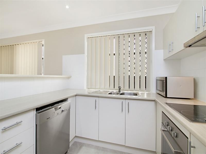 9 Bindarri Close, Waterford QLD 4133