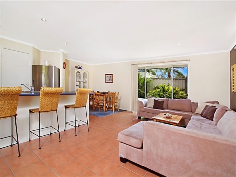 2 Perak Court, Tanah Merah QLD 4128