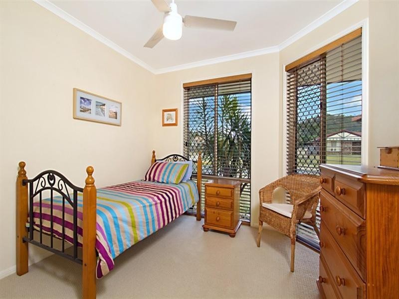 2 Perak Court, Tanah Merah QLD 4128