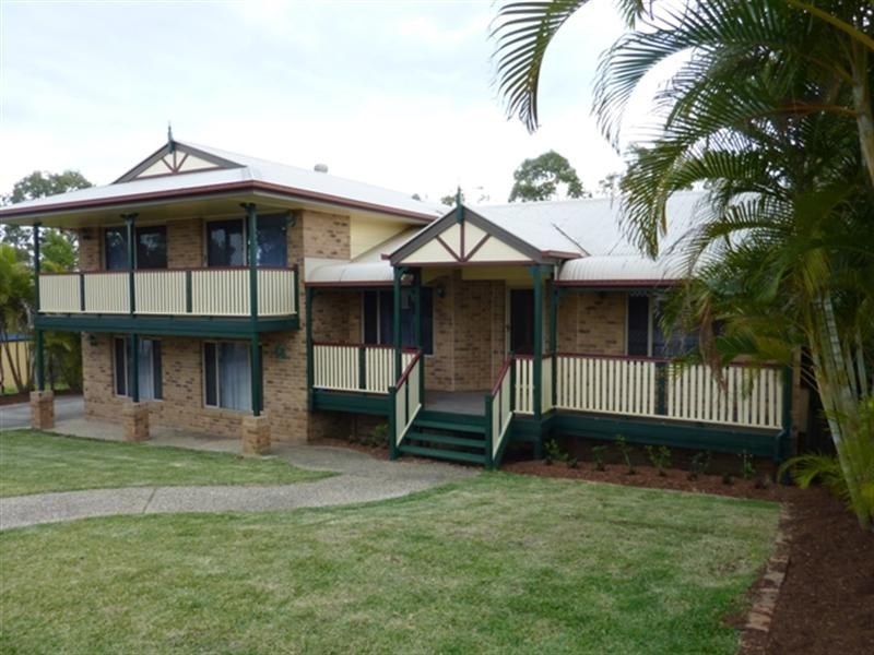 49 Bayview Drive, Tanah Merah QLD 4128