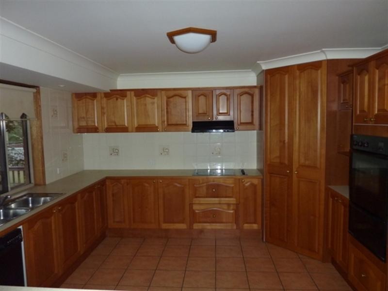 49 Bayview Drive, Tanah Merah QLD 4128