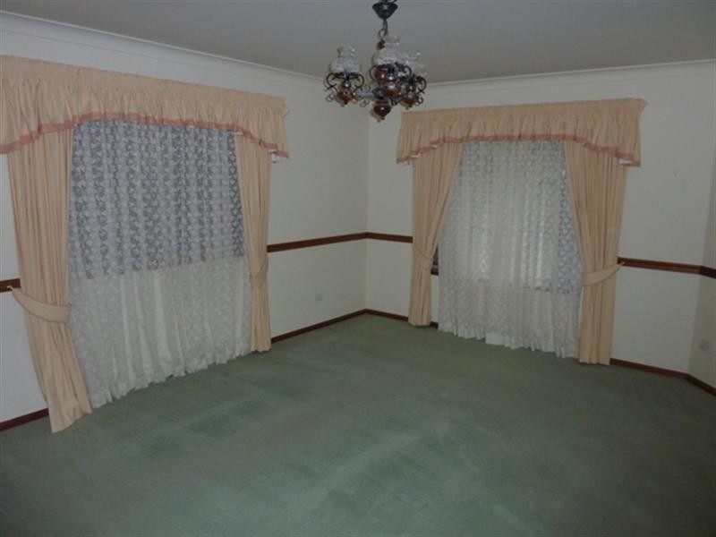 49 Bayview Drive, Tanah Merah QLD 4128