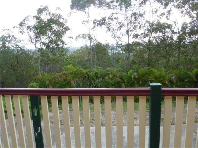 49 Bayview Drive, Tanah Merah QLD 4128