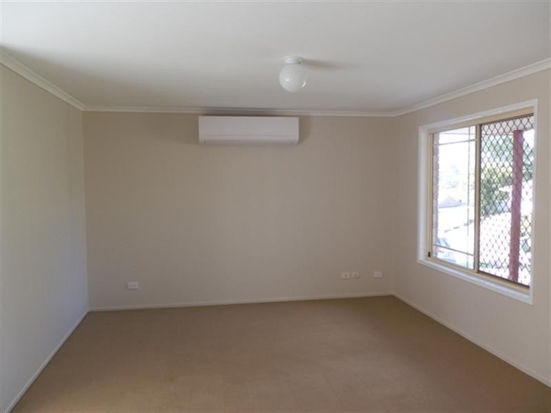 5 Burrum Court, Eagleby QLD 4207