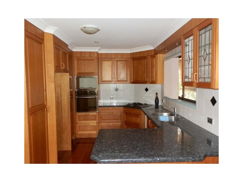 67 Barbaralla Drive, Springwood QLD 4127