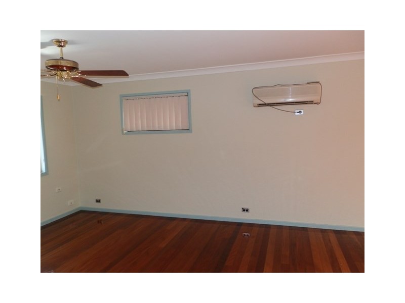 67 Barbaralla Drive, Springwood QLD 4127