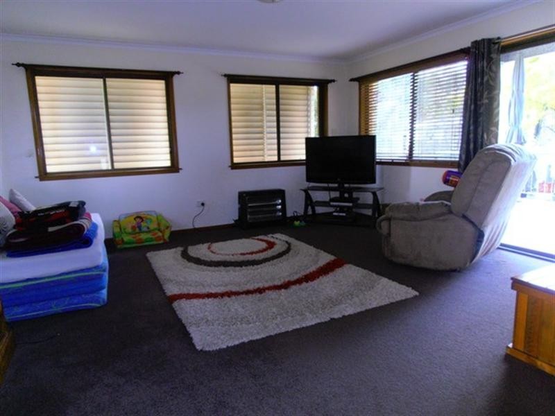 12 Frobisher Street, Springwood QLD 4127