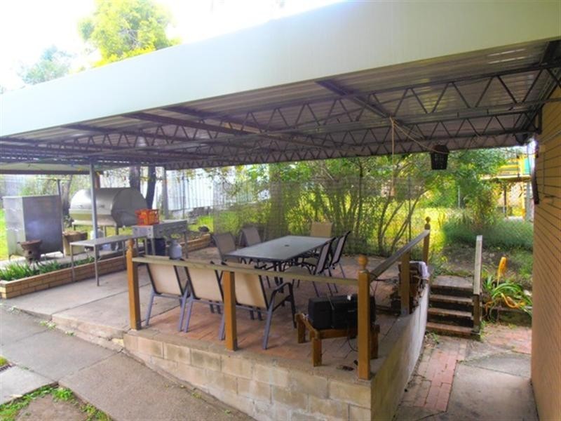 12 Frobisher Street, Springwood QLD 4127