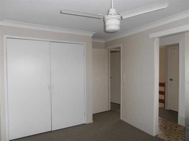 1/4 Efymia Court, Daisy Hill QLD 4127