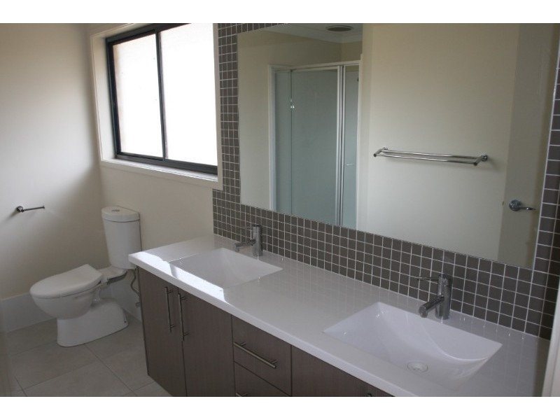 Shailer Park QLD 4128