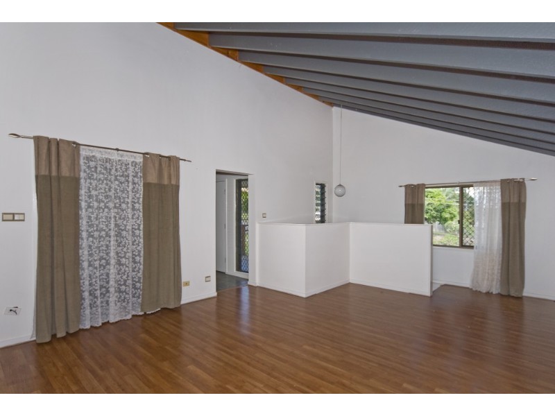 6 Adelong Road, Shailer Park QLD 4128