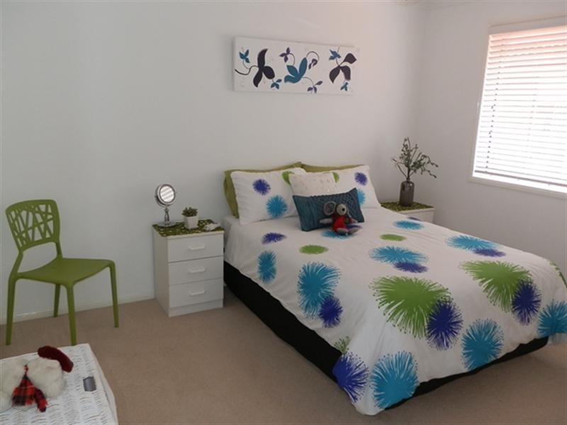 19 Kununurra Crescent, Shailer Park QLD 4128