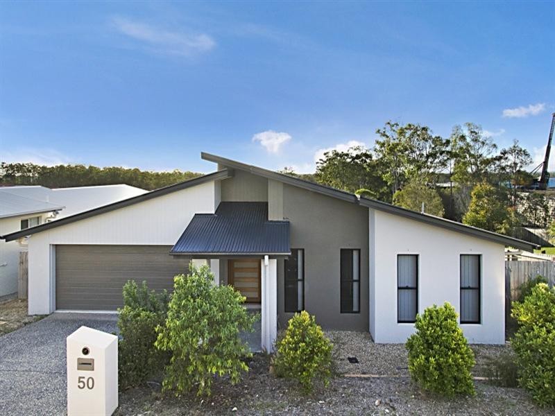 50 Outlook Drive, Waterford QLD 4133