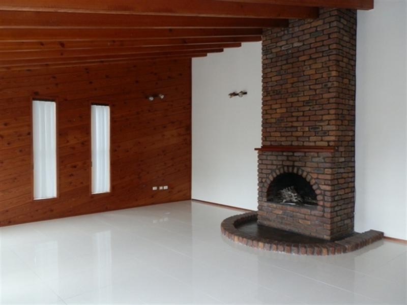 4-6 Parkview Crescent, Shailer Park QLD 4128