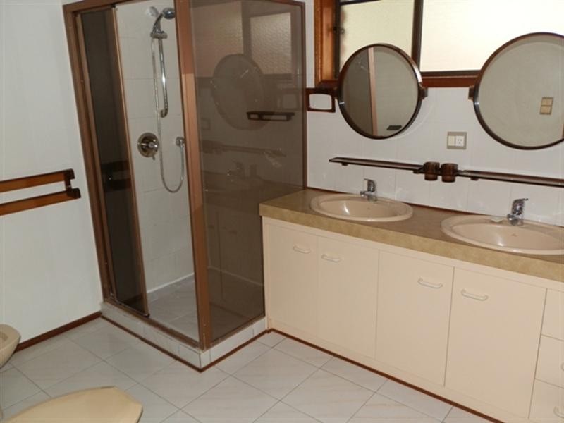 4-6 Parkview Crescent, Shailer Park QLD 4128