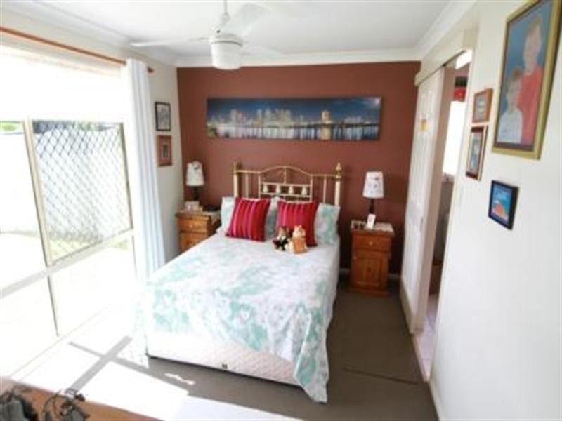 16 Starling Street, Loganlea QLD 4131