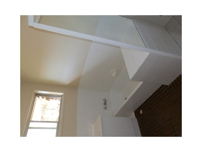 4 Boronia Avenue, Daisy Hill QLD 4127