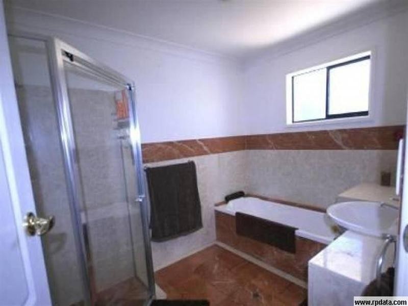 110 Bryants Road, Shailer Park QLD 4128