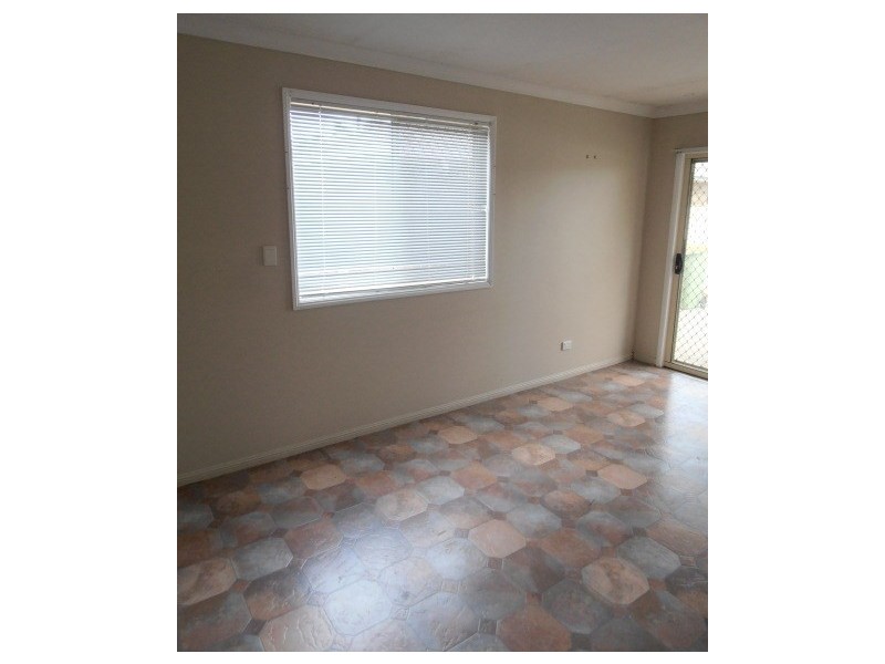 13 Palmer Street, Eagleby QLD 4207