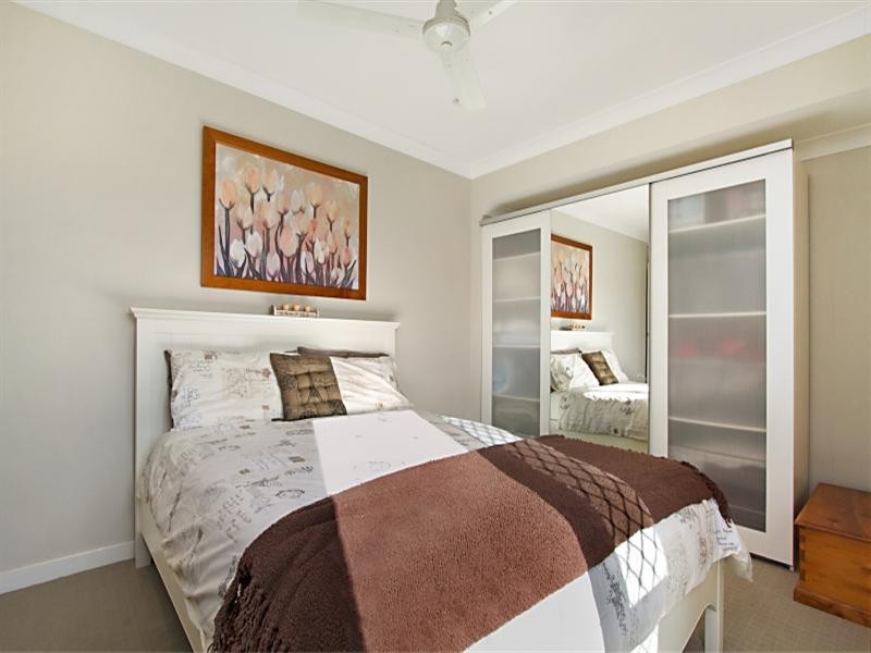 6 Jacqueline Avenue, Springwood QLD 4127