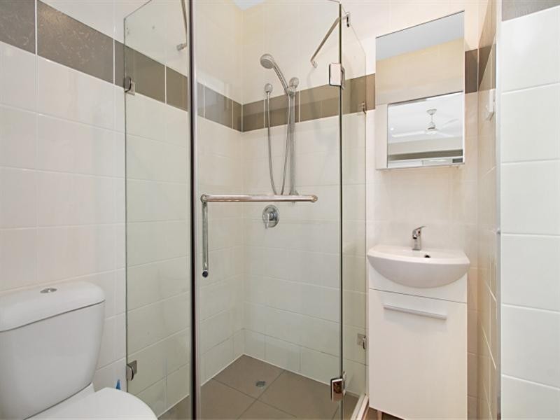 6 Jacqueline Avenue, Springwood QLD 4127