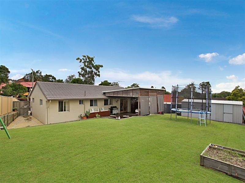 6 Jacqueline Avenue, Springwood QLD 4127