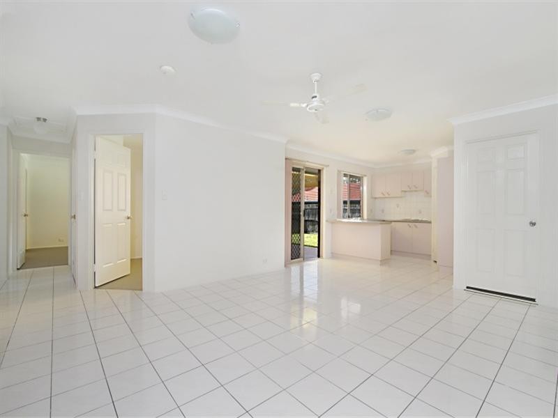 26 Clarence Street, Waterford West QLD 4133