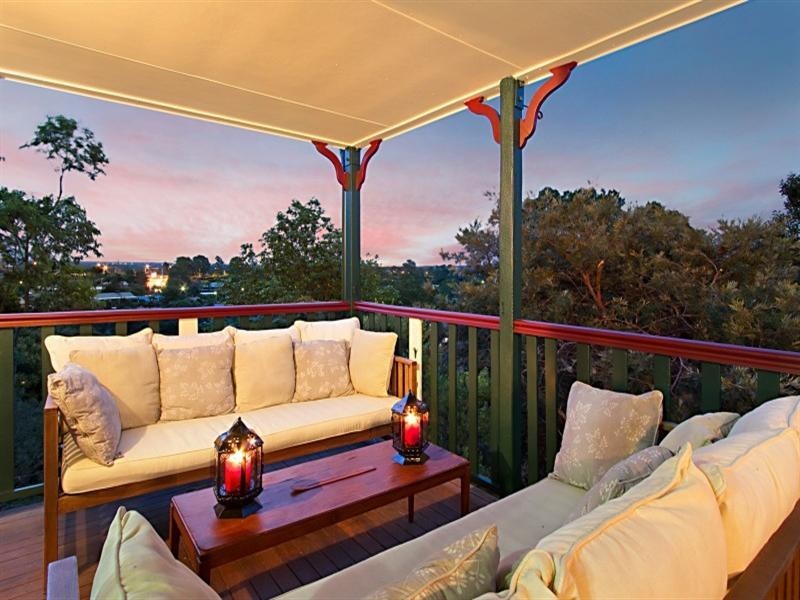 1 Arup Terrace, Edens Landing QLD 4207