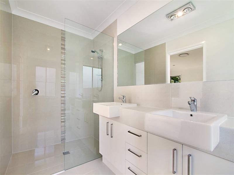 15 Utrecht Street, Cornubia QLD 4130