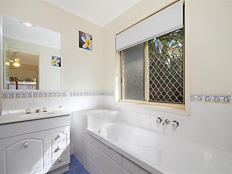 5 Cougal Close, Loganholme QLD 4129