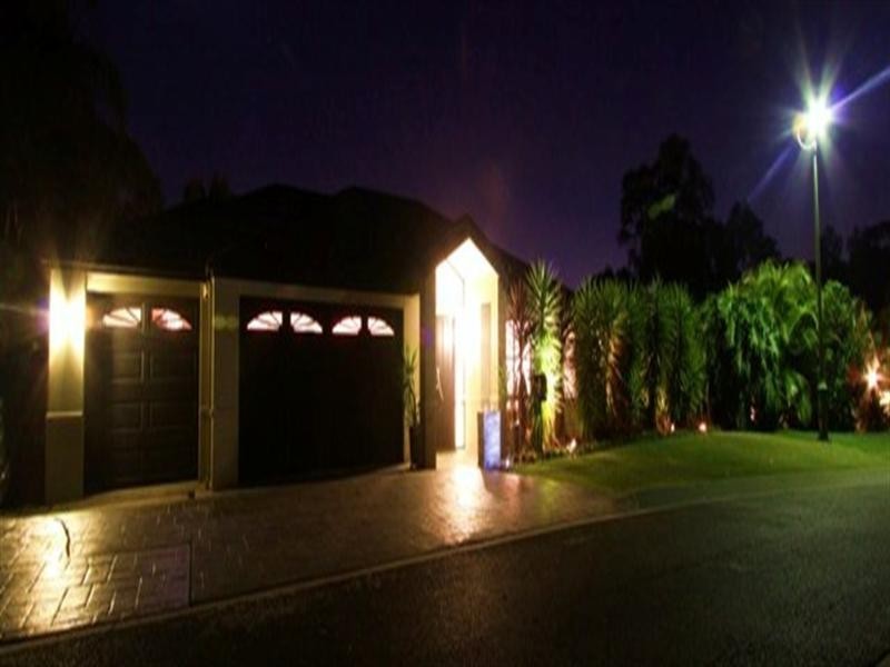 33 Bayview Drive, Tanah Merah QLD 4128