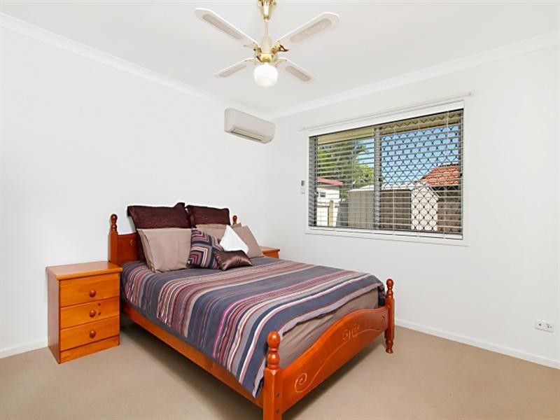 4 Ngungun Close, Loganholme QLD 4129