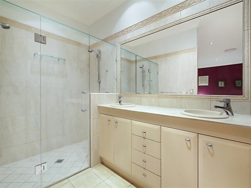 64 Leo Lindo Drive, Shailer Park QLD 4128