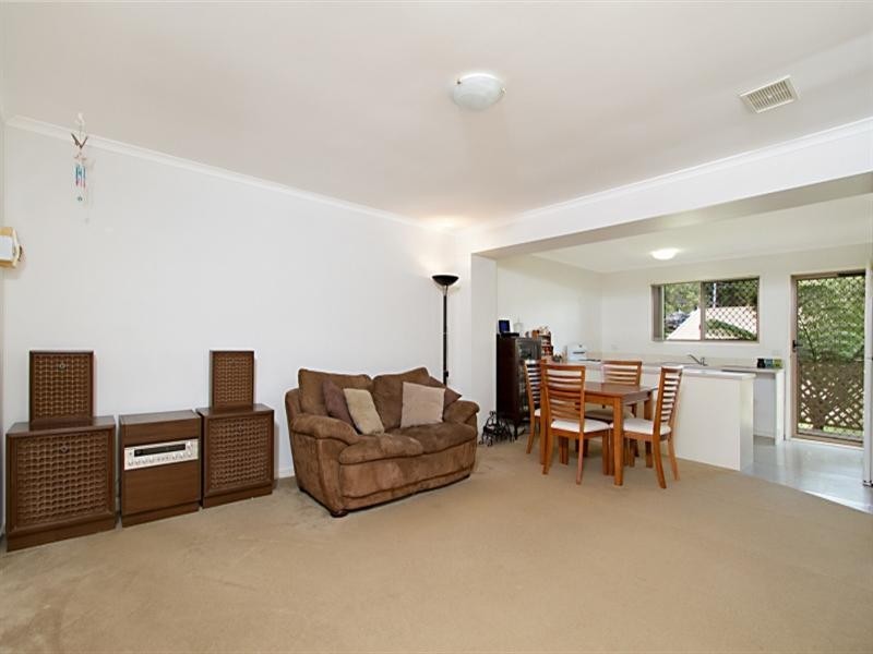 37/8 Briggs Road, Springwood QLD 4127