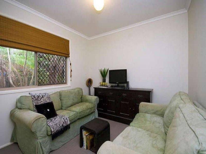 25 Drews Road, Tanah Merah QLD 4128