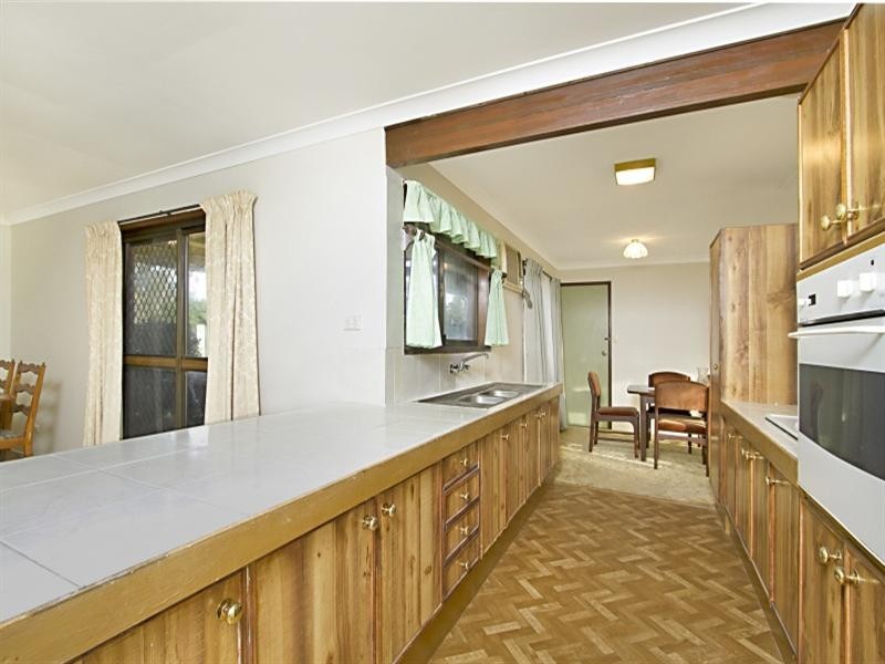 21 Petringa Crescent, Springwood QLD 4127