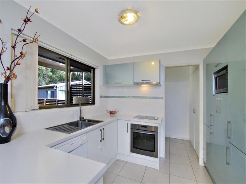 5 Foliage Court, Shailer Park QLD 4128