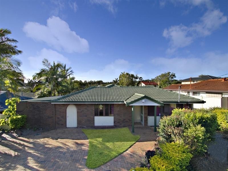 22 Westmoreland Boulevard, Springwood QLD 4127