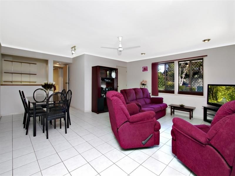 22 Westmoreland Boulevard, Springwood QLD 4127