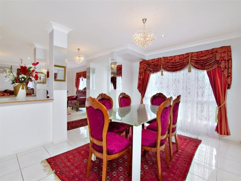 1 Maree Court, Tanah Merah QLD 4128