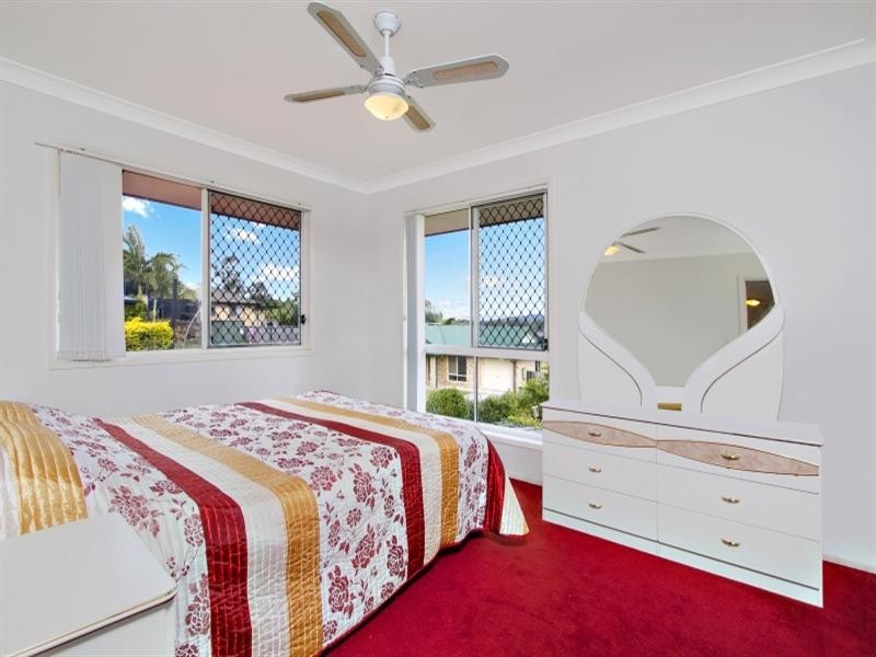 1 Maree Court, Tanah Merah QLD 4128