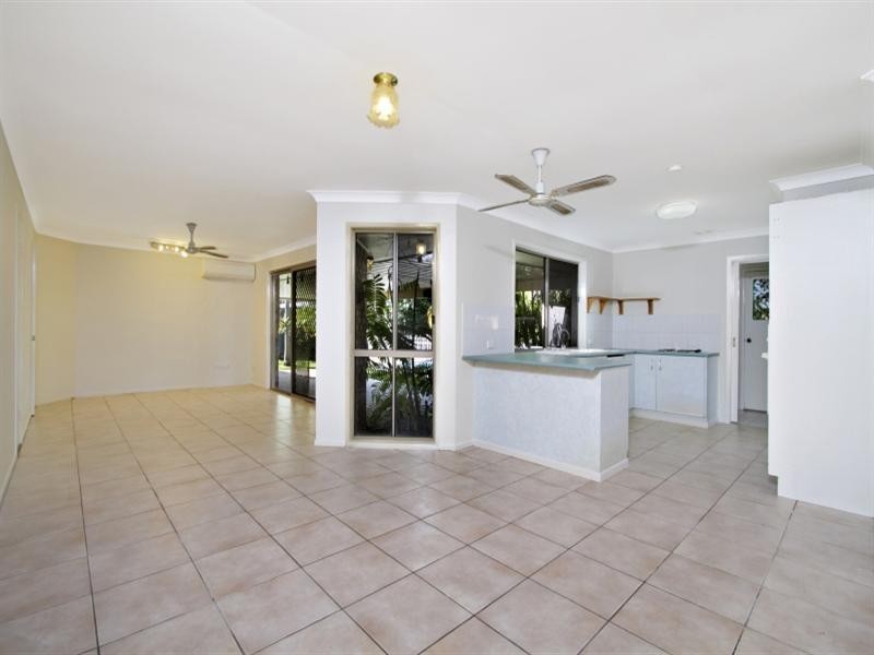 7 Harlech Court, Cornubia QLD 4130