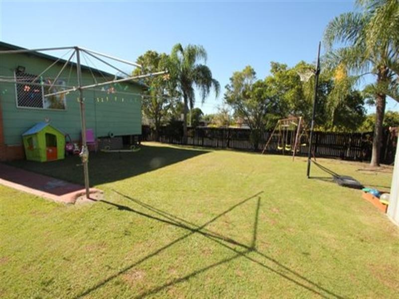 27 Burrigan Street, Woodridge QLD 4114