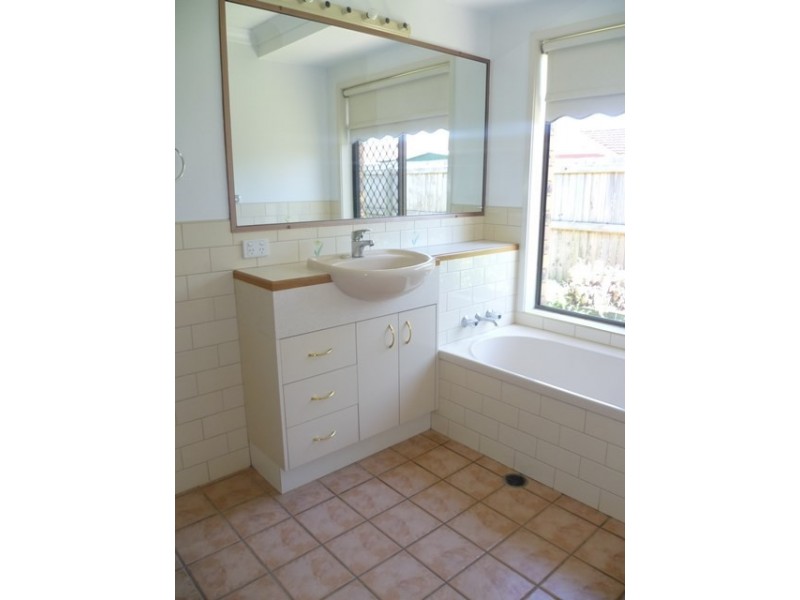 14 Everest Street, Daisy Hill QLD 4127