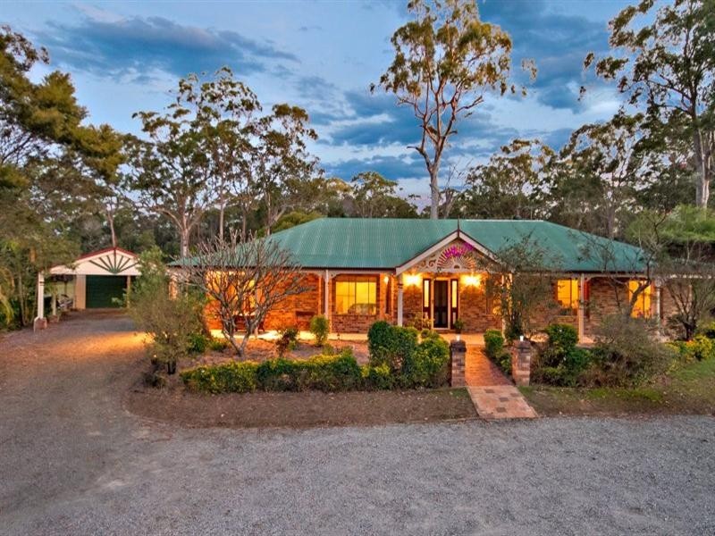 17 Esk Court, Carbrook QLD 4130