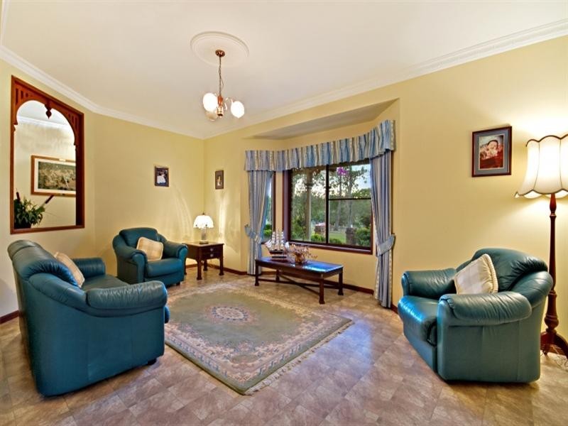 17 Esk Court, Carbrook QLD 4130