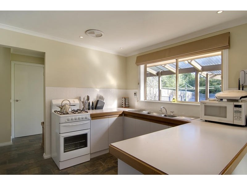 66 Clarendon Drive, Somerville VIC 3912