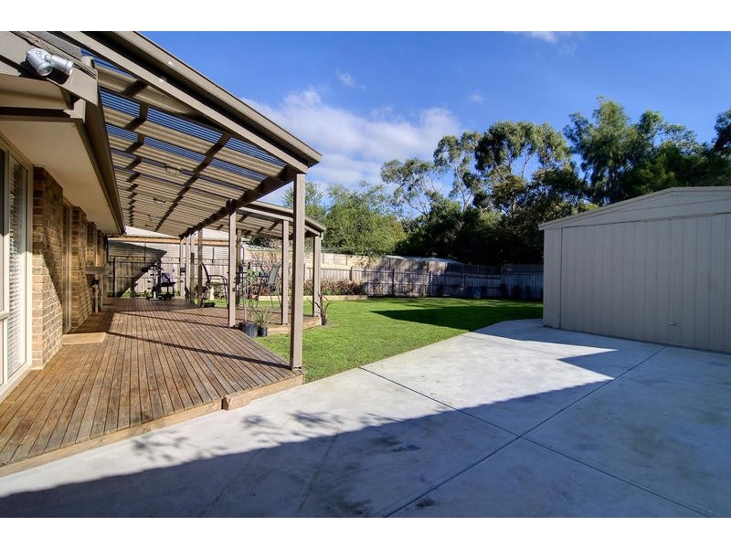 66 Clarendon Drive, Somerville VIC 3912