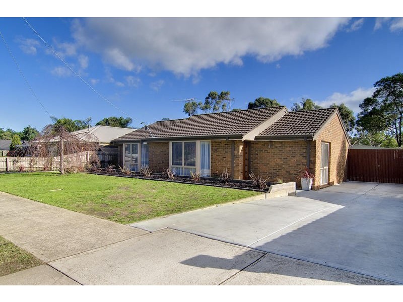 66 Clarendon Drive, Somerville VIC 3912